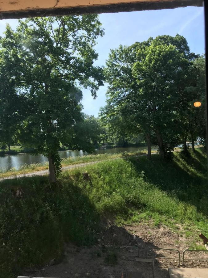 F3 Bord De Loire Complet Decize Exterior foto